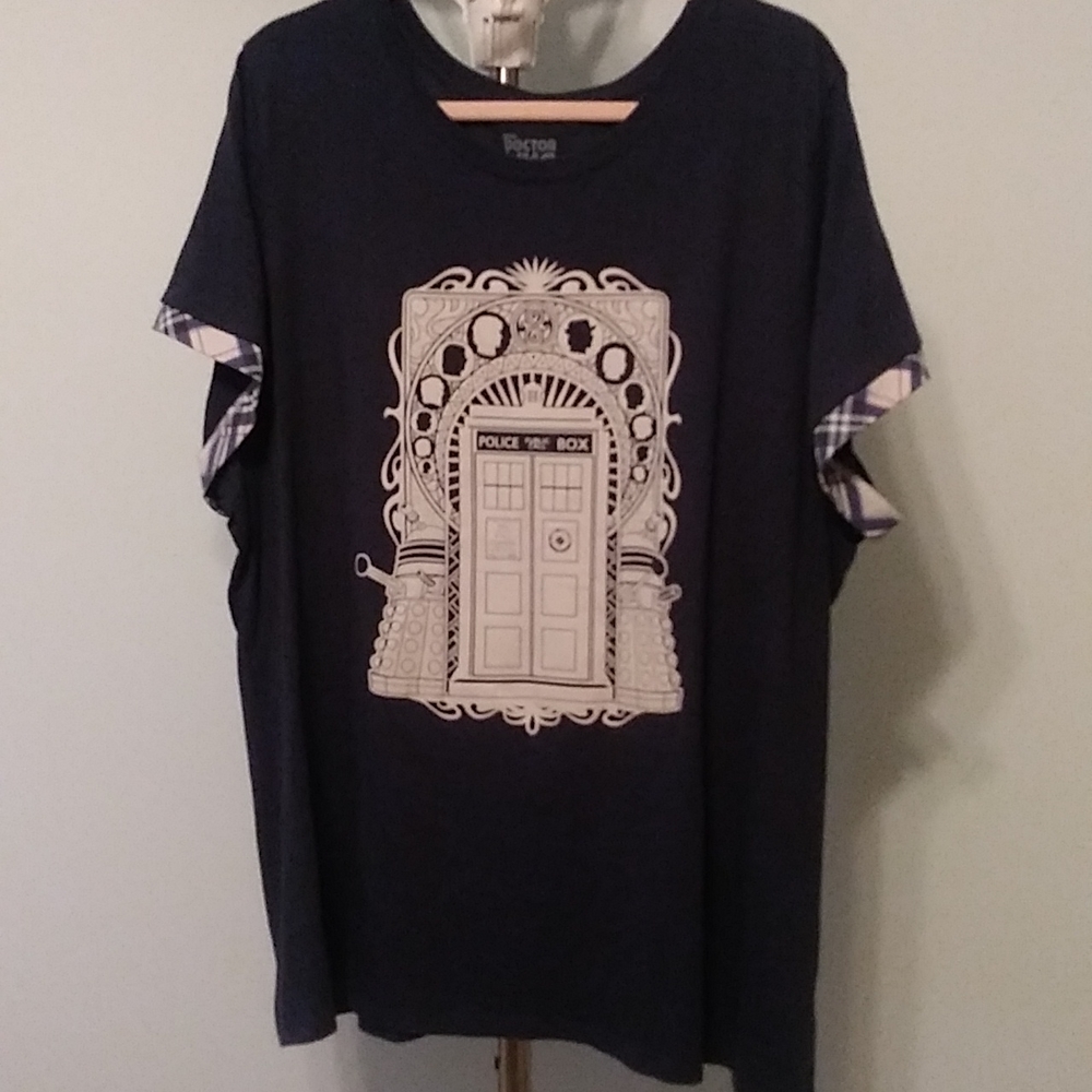Doctor Who by Her Universe tee